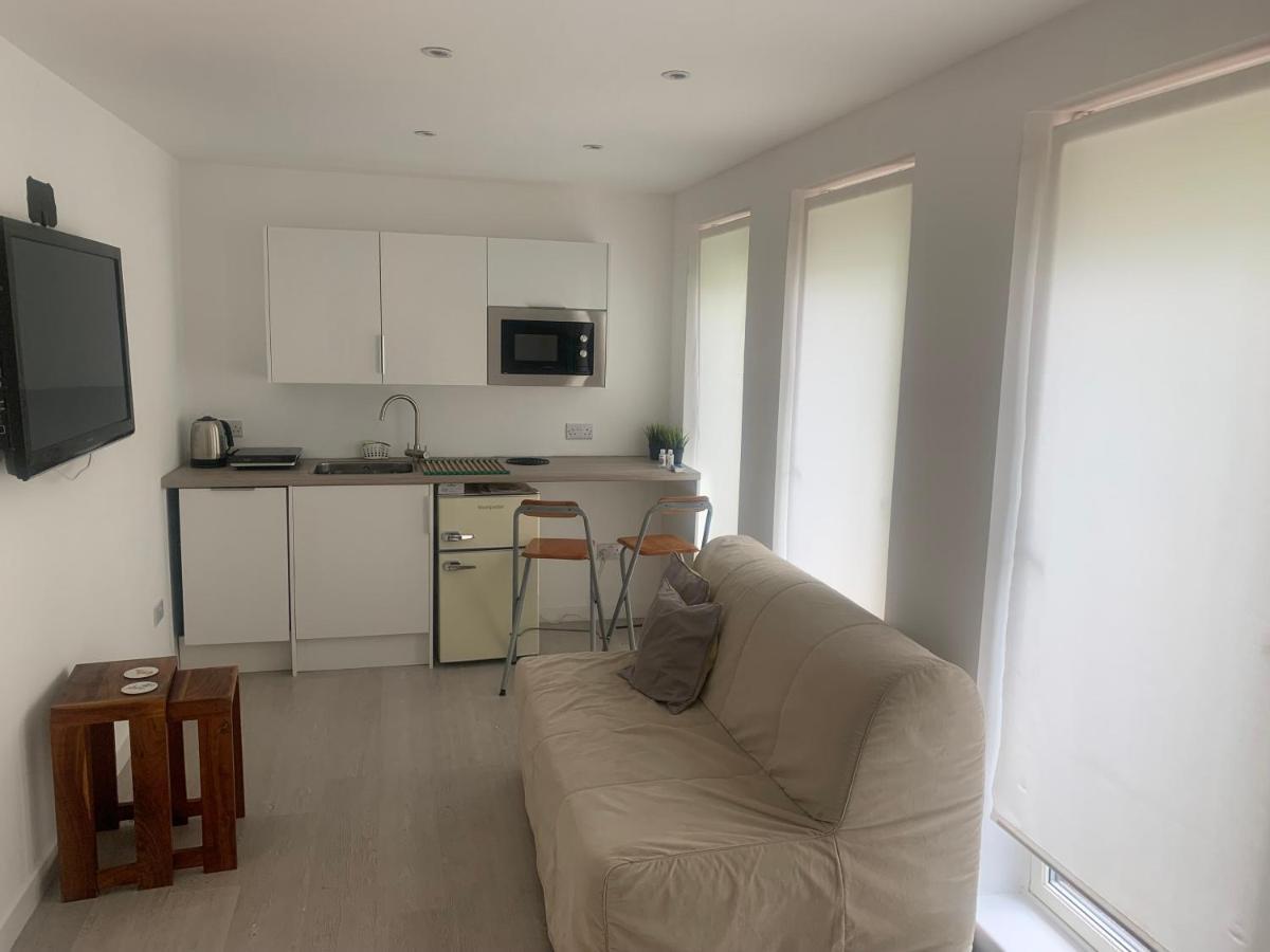 1-Bedroom Apartment Next To University Bridge of Allan Extérieur photo