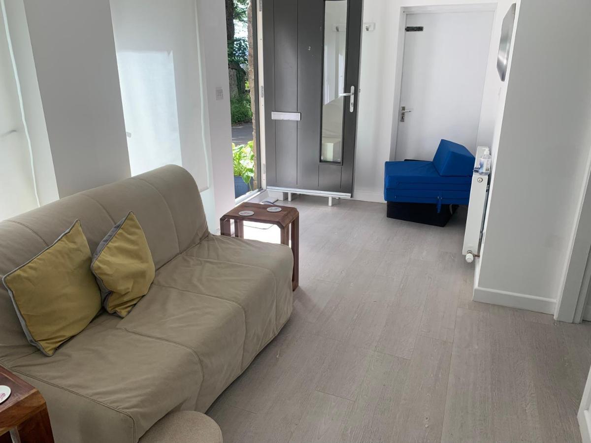 1-Bedroom Apartment Next To University Bridge of Allan Extérieur photo